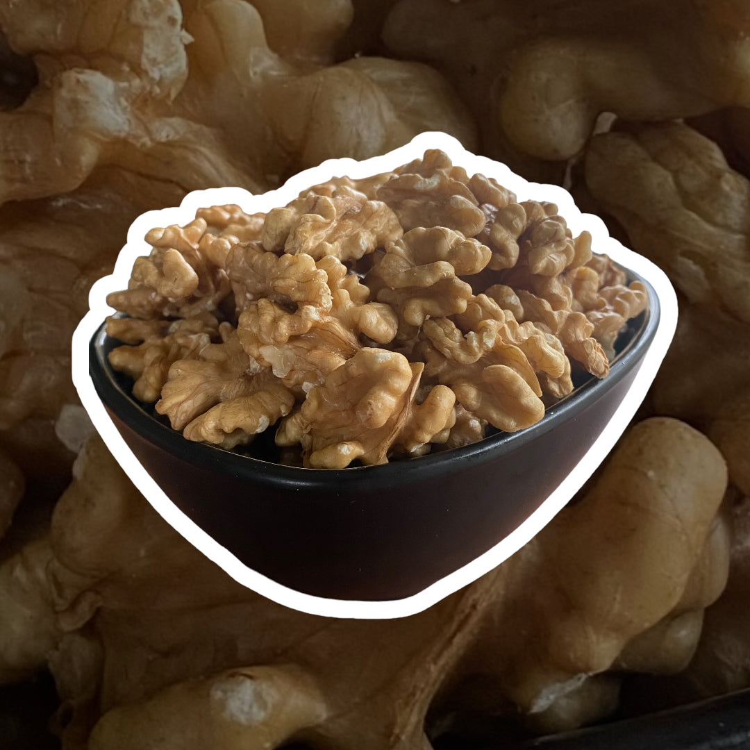 Walnüsse knackig frisch hell lecker - Delitisch